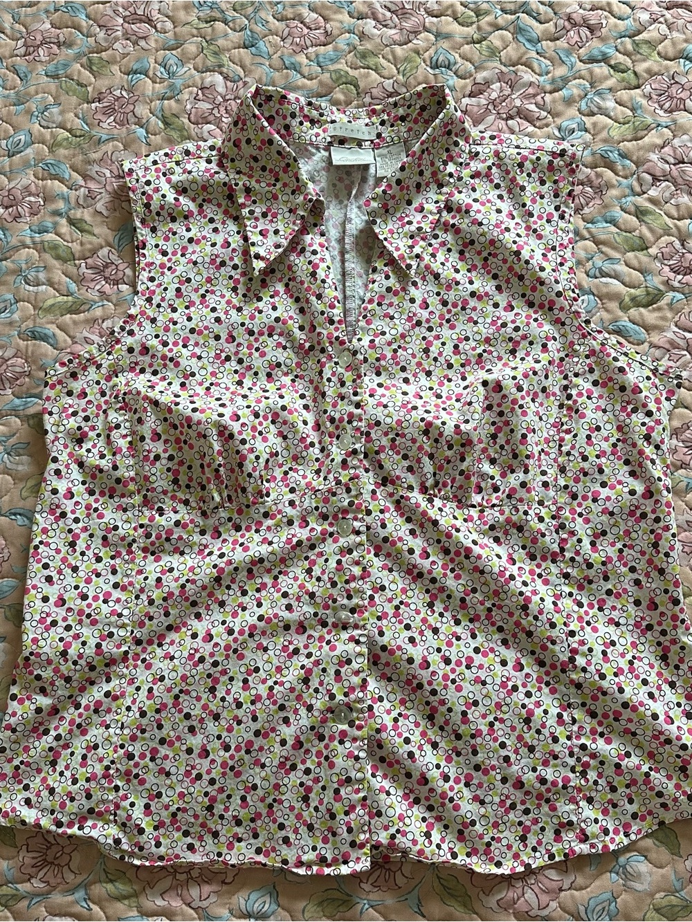 Fiorlini Polka Dot Sleeveless Button-Up Women’s Top